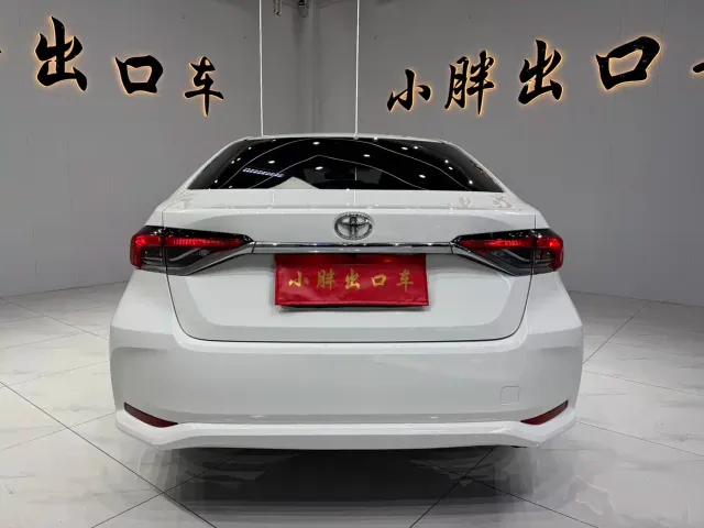 Toyota Corolla — Фото автомобиля 5