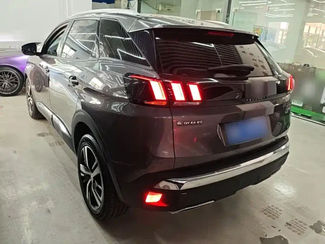 Peugeot 4008 — Фото автомобиля 4