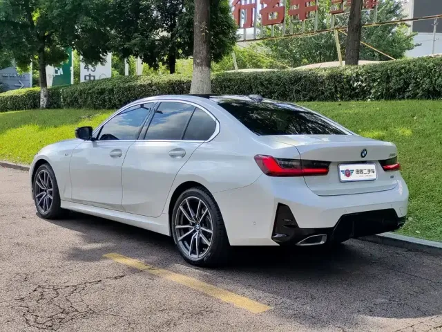 BMW BMW 3 Series 2025 325i M Sport Package — Фото автомобиля 4