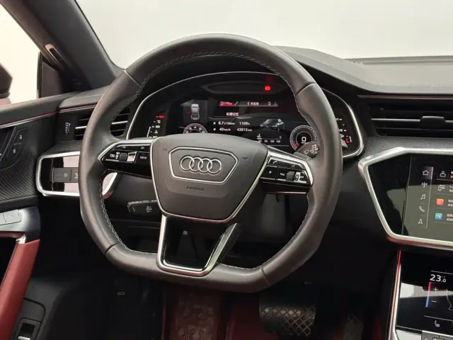 Audi A7L — Фото автомобиля 12