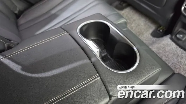 Genesis GV80 — Фото автомобиля 24