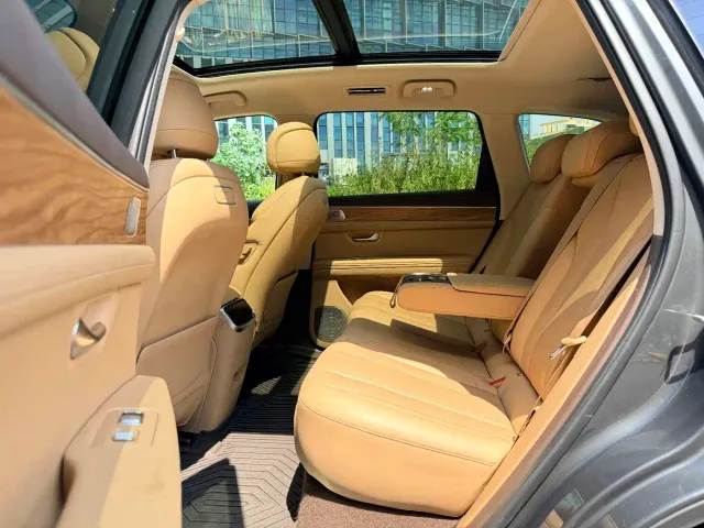 Aito M7 — Фото автомобиля 6