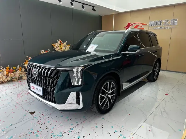 Фотография автомобиля — GAC Trumpchi GS8