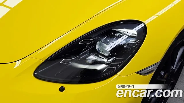 Porsche 718 — Фото автомобиля 7