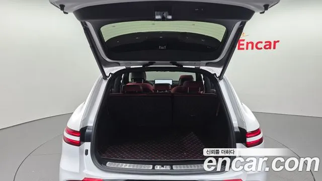Genesis GV70 2.5T Бензин 2WD — Фото автомобиля 20