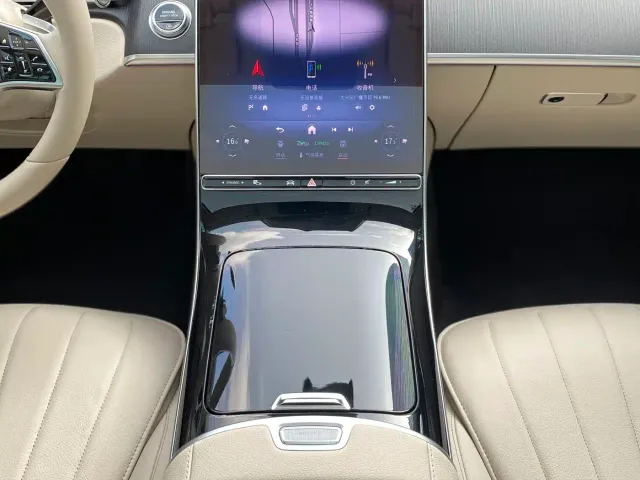 Mercedes-Benz S-Class — Фото автомобиля 21