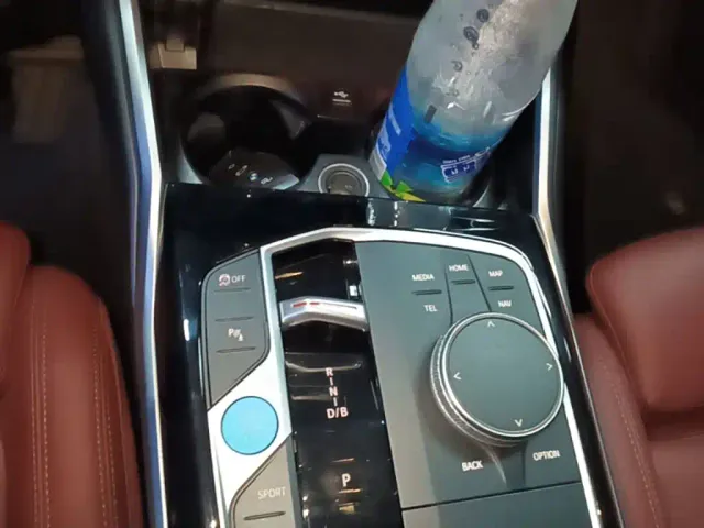 BMW i3 — Фото автомобиля 13