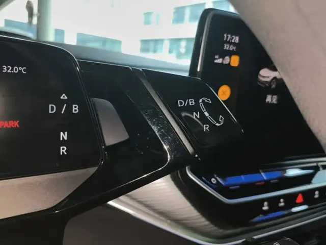 Volkswagen ID.4 Crozz — Фото автомобиля 13
