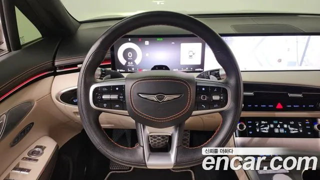 Genesis GV70 — Фото автомобиля 12