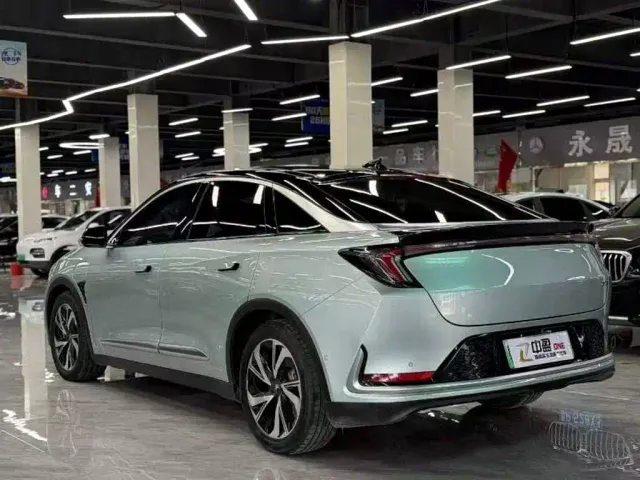 Arcfox Alpha S — Фото автомобиля 3