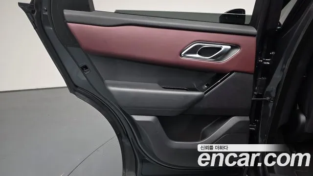 Land Rover Range Rover Velar — Фото автомобиля 14