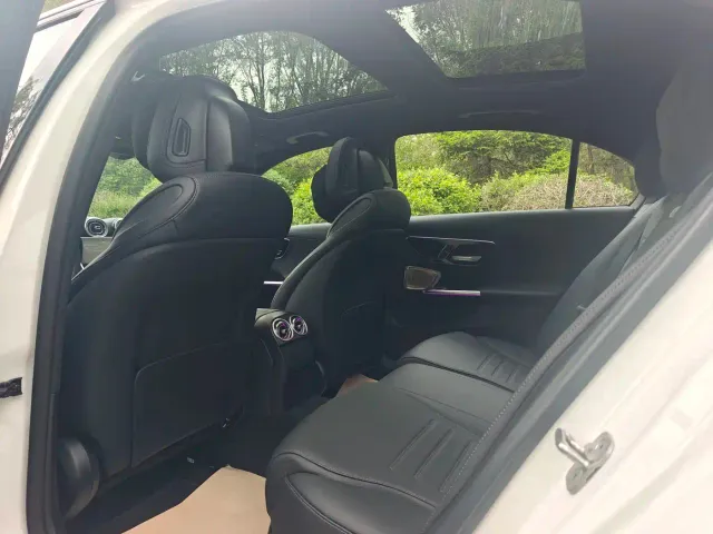 Mercedes-Benz C-Class — Фото автомобиля 18