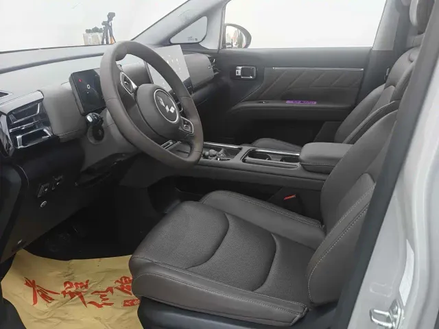 Wuling Starlight 730 — Фото автомобиля 4