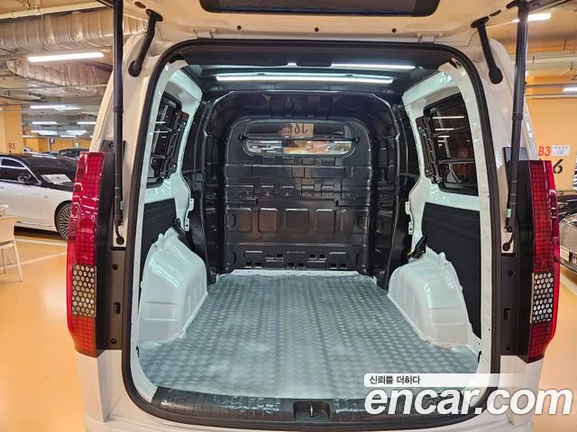 Hyundai Staria Новый Staria — Фото автомобиля 14
