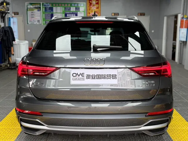 Audi Q3 — Фото автомобиля 5