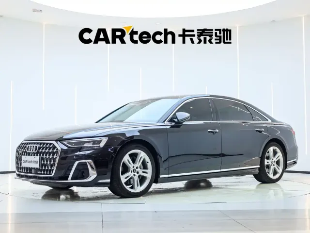 Фотография автомобиля — Audi A8