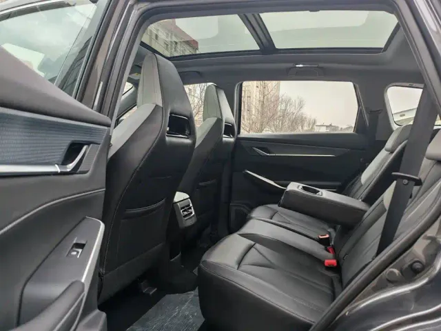Changan CS75 Plus — Фото автомобиля 13