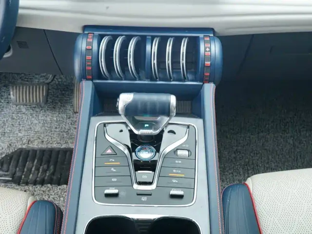 BYD Yuan PLUS — Фото автомобиля 20