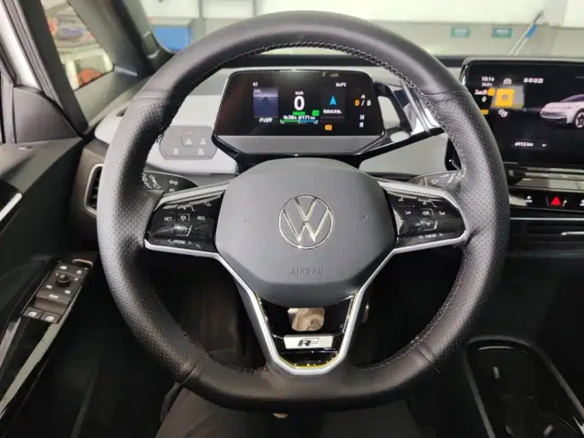 Volkswagen ID.3 — Фото автомобиля 15