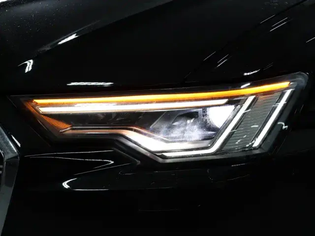 Audi A6L — Фото автомобиля 14