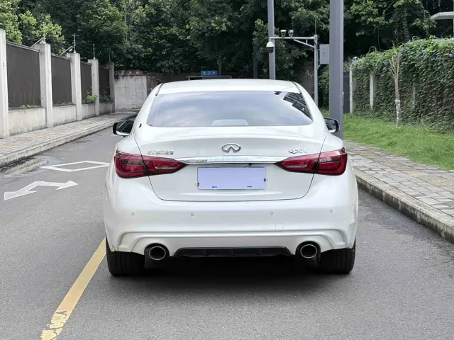 Infiniti Q50L — Фото автомобиля 15