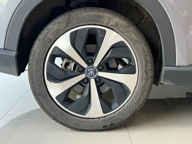 BYD Song PLUS — Фото автомобиля 10