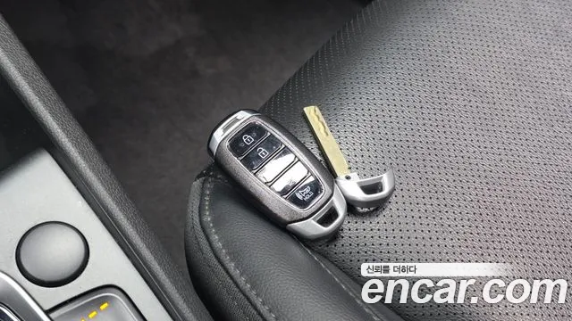 Hyundai Kona New — Фото автомобиля 24
