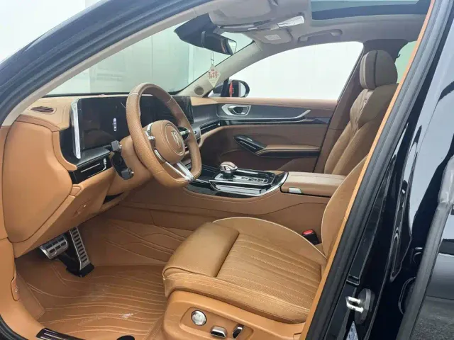 Hongqi Hongqi H9 2024 2.0T Qi Enjoy Private Fashion Edition — Фото автомобиля 6