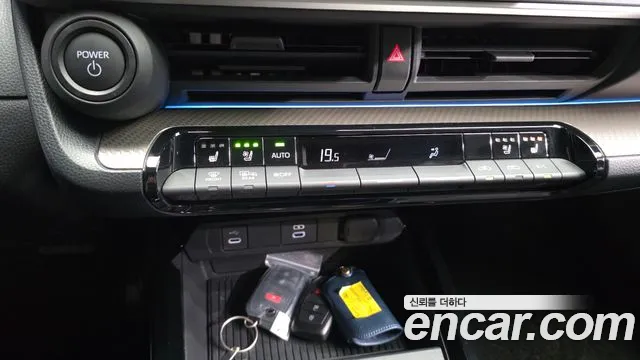 Toyota Prius — Фото автомобиля 17