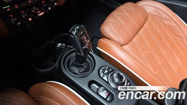 Mini Cooper Convertible — Фото автомобиля 8