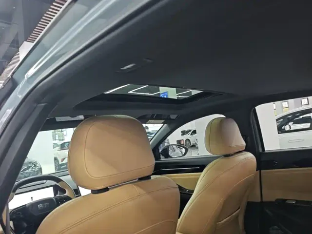 Geely Galaxy L6 — Фото автомобиля 17