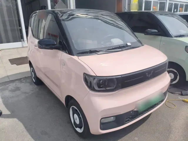 Wuling Hongguang Mini EV — Фото автомобиля 3