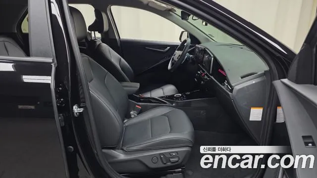 Kia Niro The All New — Фото автомобиля 11