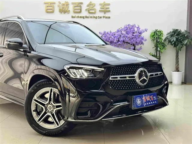 Mercedes-Benz GLE-Class — Фото автомобиля 4