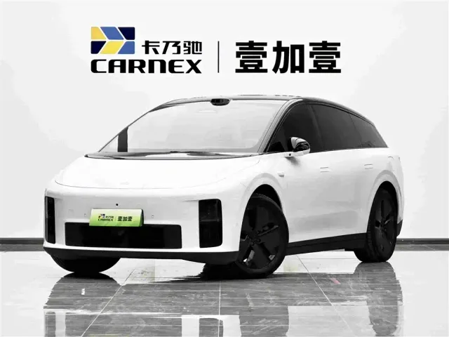 Фотография автомобиля — Li Auto i6