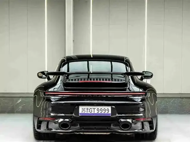Porsche 911 — Фото автомобиля 7