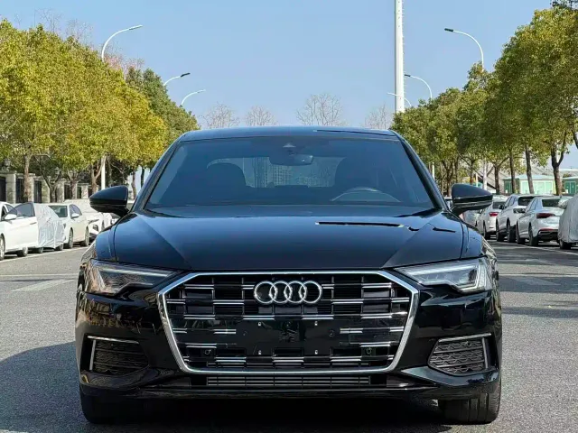 Audi A6L — Фото автомобиля 2
