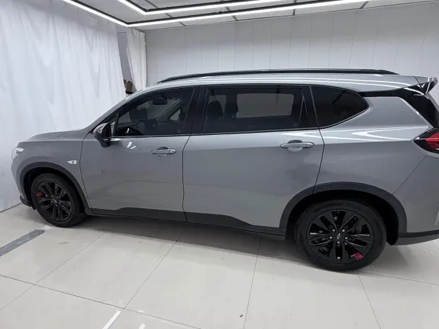 Chevrolet Orlando — Фото автомобиля 6