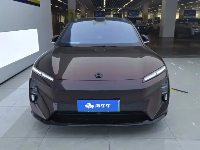 Nio ET5 Touring — Фото автомобиля 2