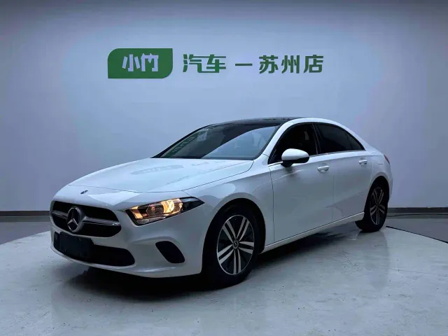 Фотография автомобиля — Mercedes-Benz A-Class