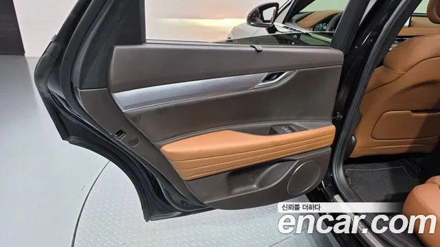 Genesis G80 RG3 — Фото автомобиля 25