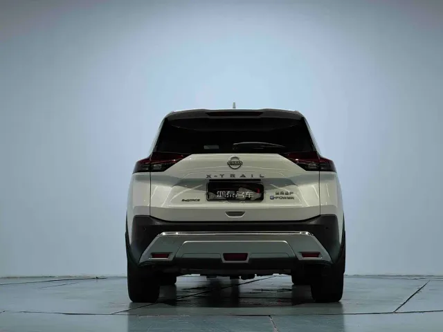 Nissan X-Trail — Фото автомобиля 19