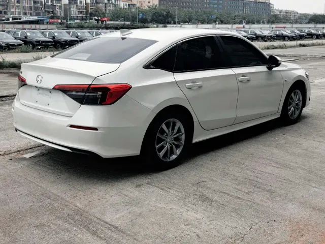 Honda Civic — Фото автомобиля 16