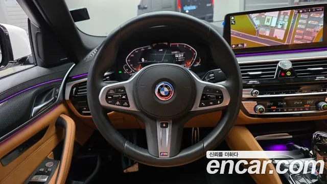 BMW 5 Series G30 — Фото автомобиля 19