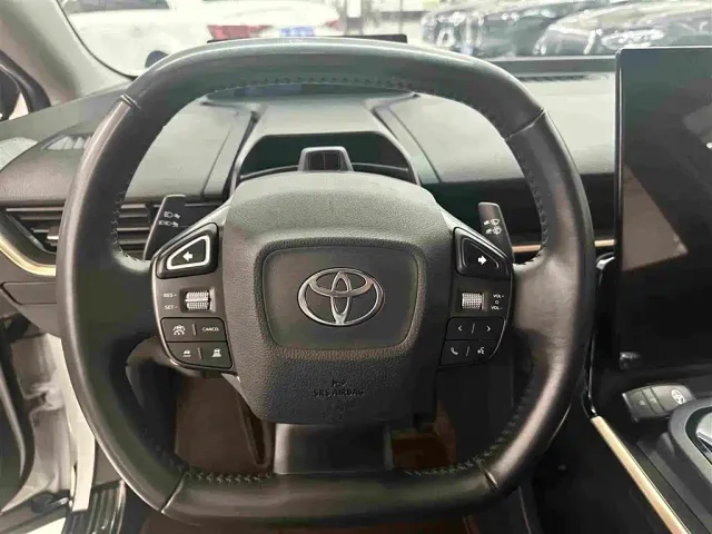 Toyota bZ3 — Фото автомобиля 6