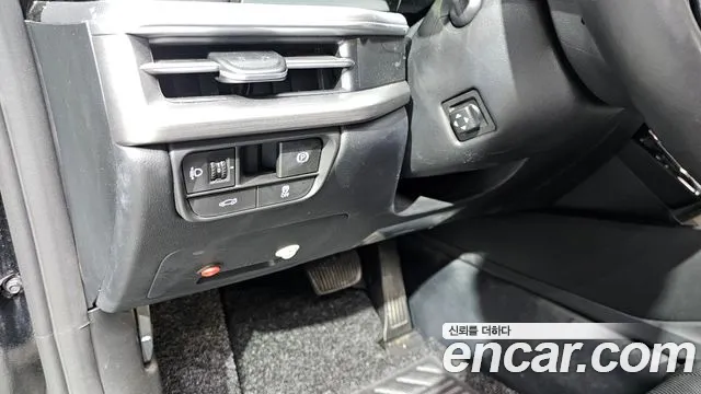Hyundai Grandeur GN7 — Фото автомобиля 20