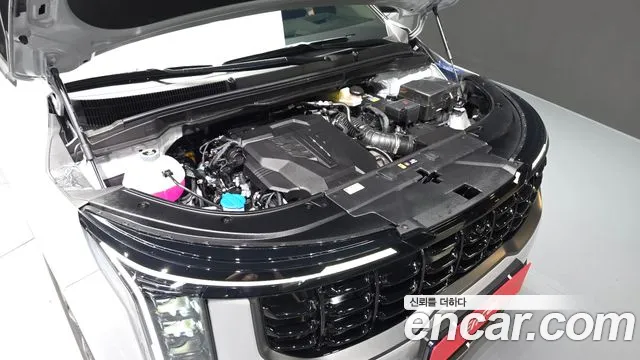 Kia Canival Новый Carnival 4 поколение Бензин 7 мест X Line — Фото автомобиля 6