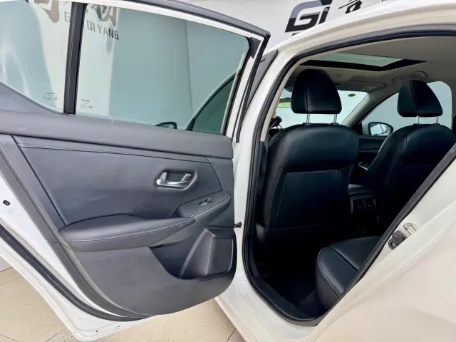 Nissan Sylphy — Фото автомобиля 9