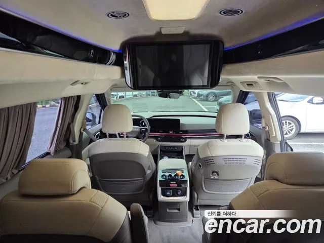 Kia Canival Новый Carnival 4 поколение Бензин 9 мест Hi-Limousine — Фото автомобиля 4