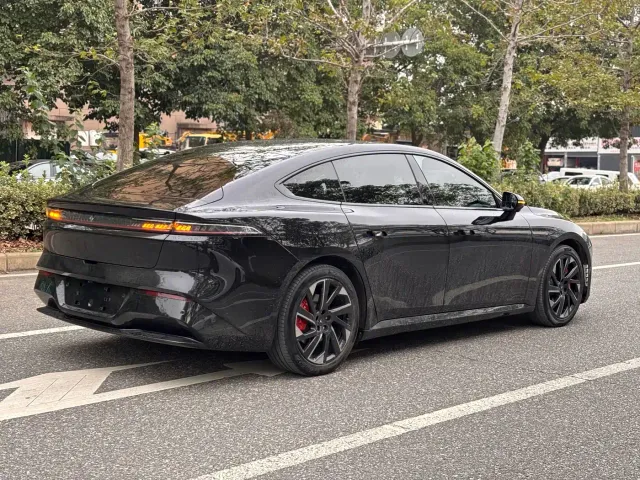 Dongfeng eπ 007 — Фото автомобиля 4